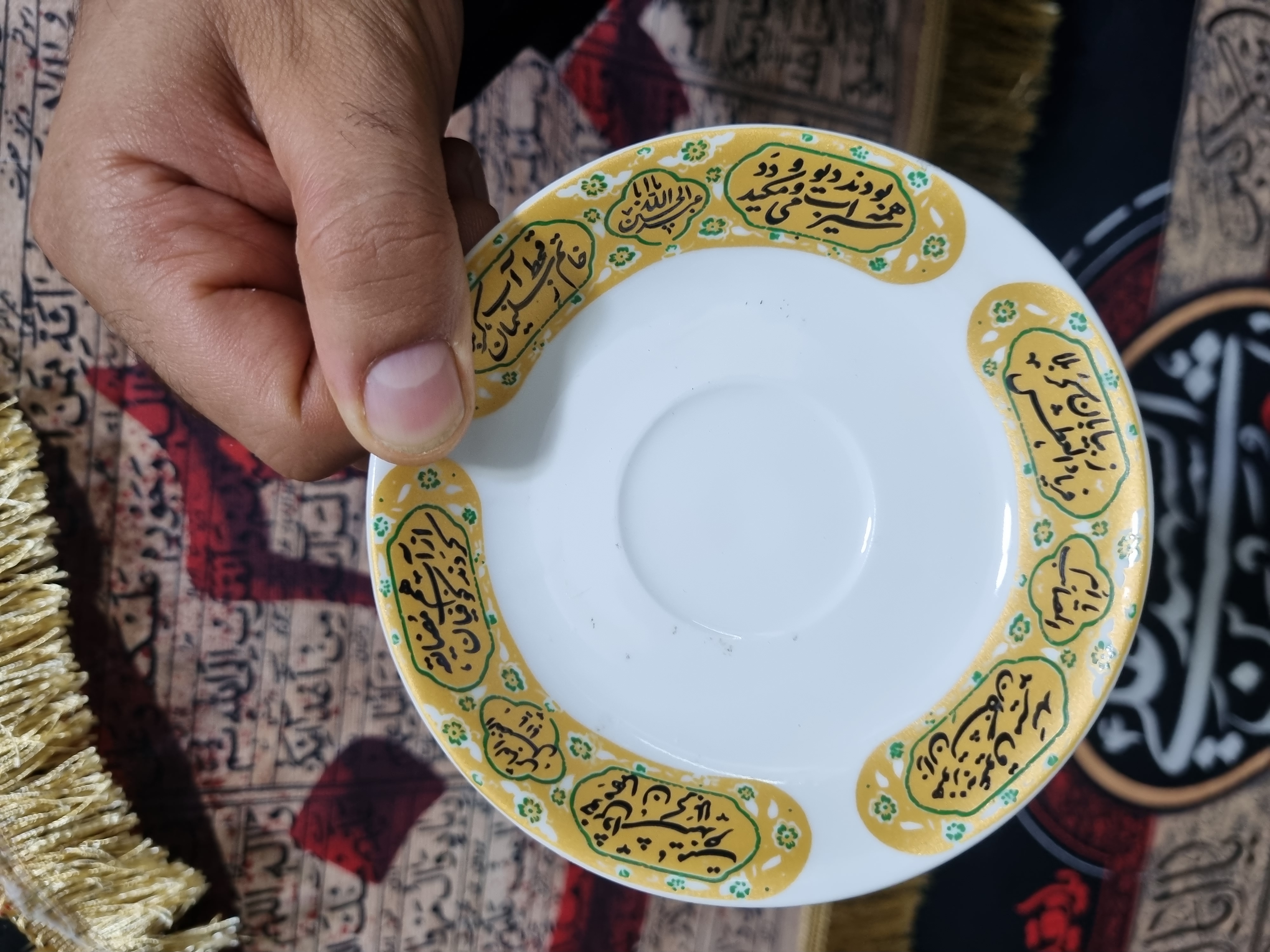 نعلبکی چینی(دست 6عددی)